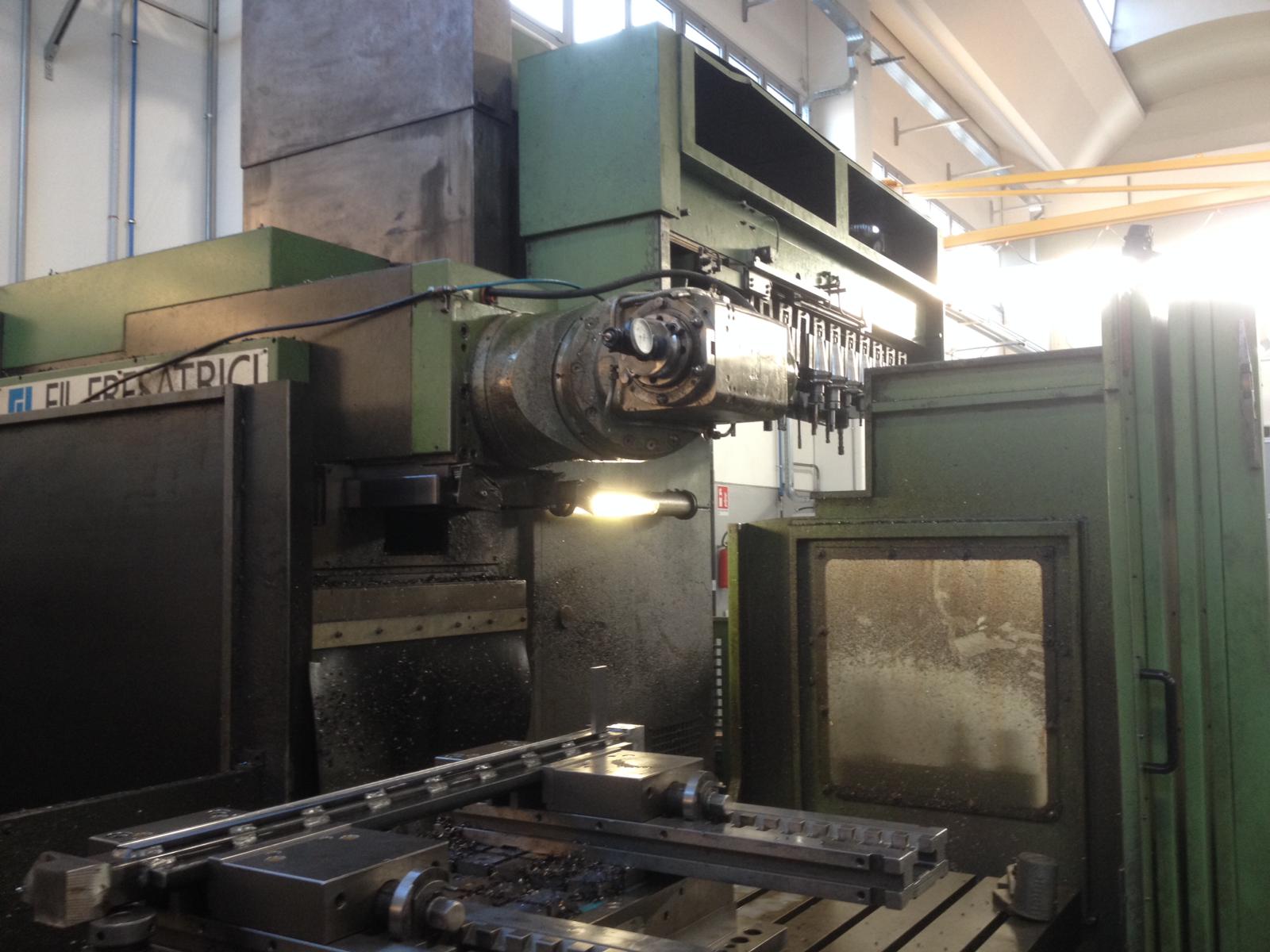 FIL FSM 300 CNC  2001